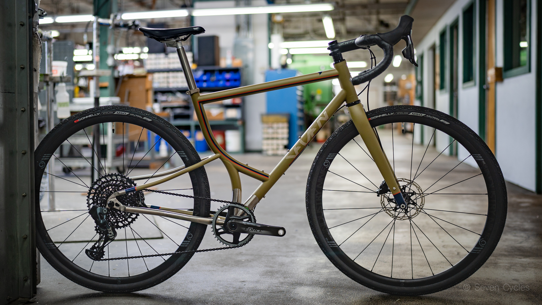 gravel-riding-remote