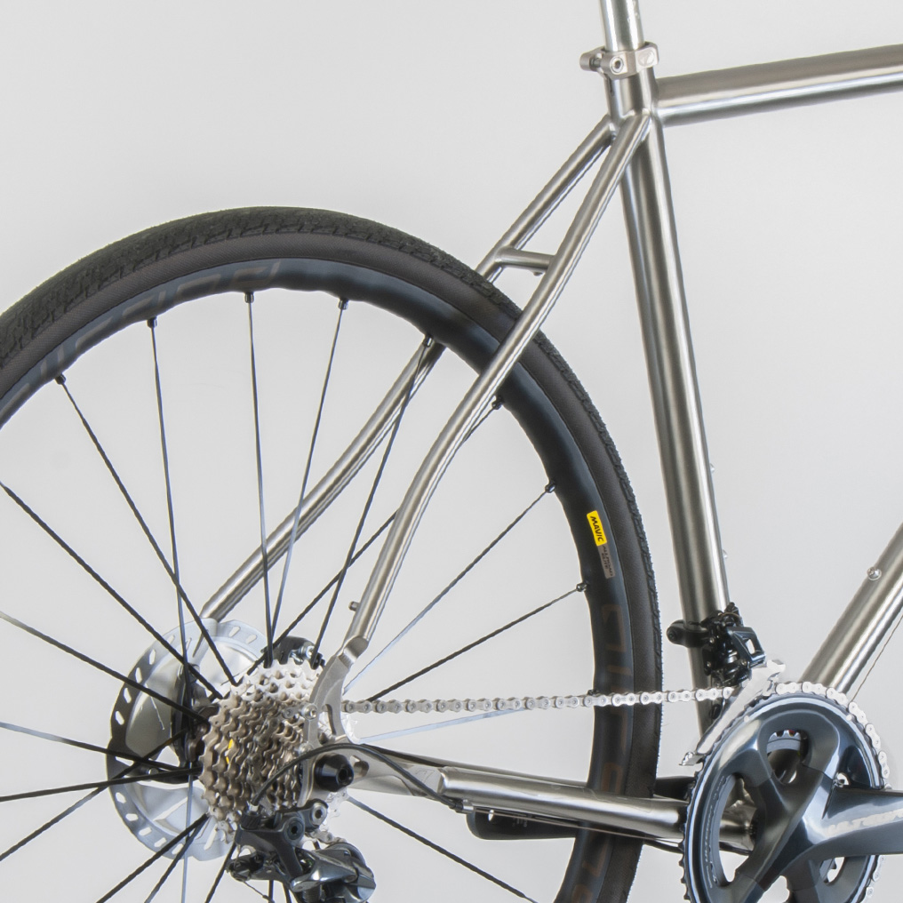 inline s bend seat stays away view