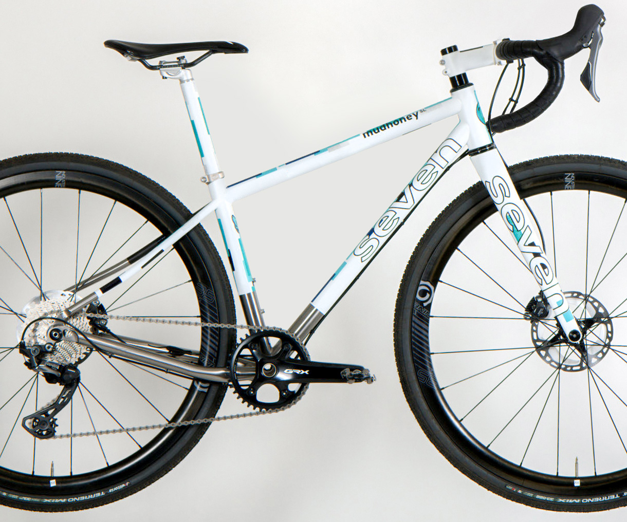 moto awesommetric seat stays side view