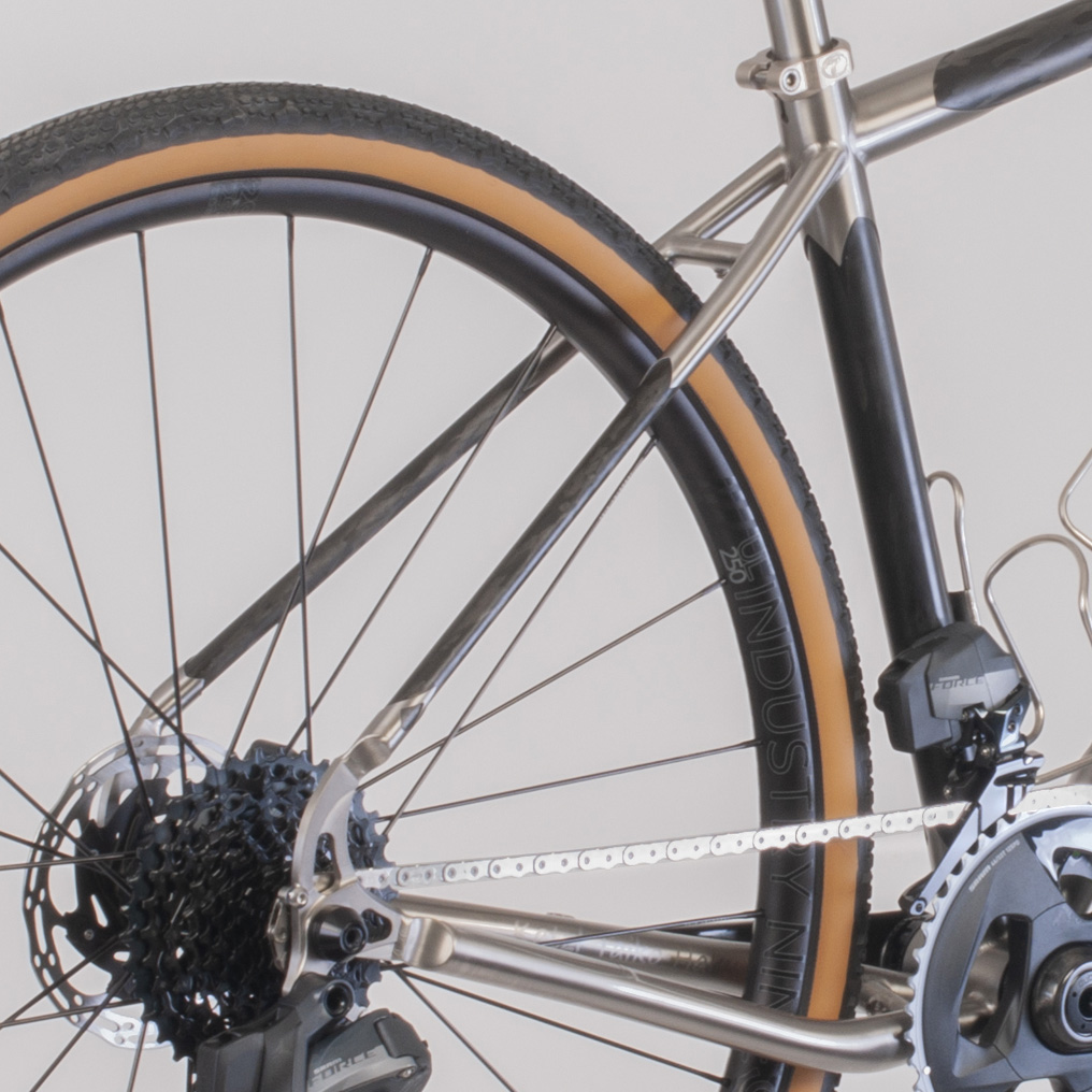 straight carbon seat stays away view